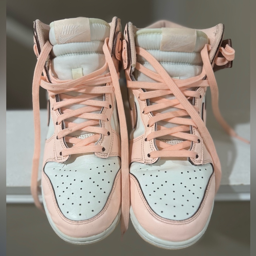 Women’s Nike Dunk High Crimson Tint - Picture 5 of 6